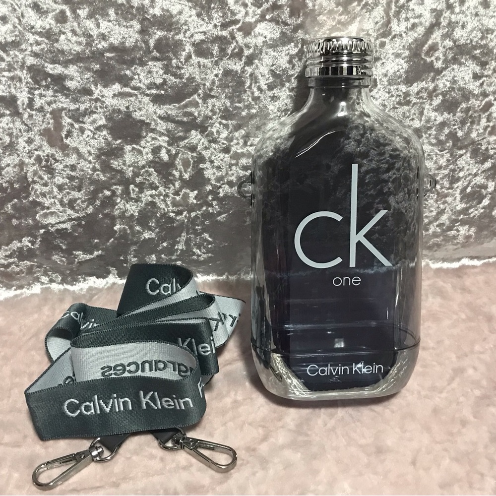 Novelty CK 💦 WATER BOTTLE 💦